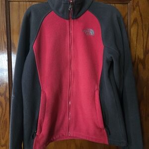 The North Face Women's Ski Jacket - Red and Black